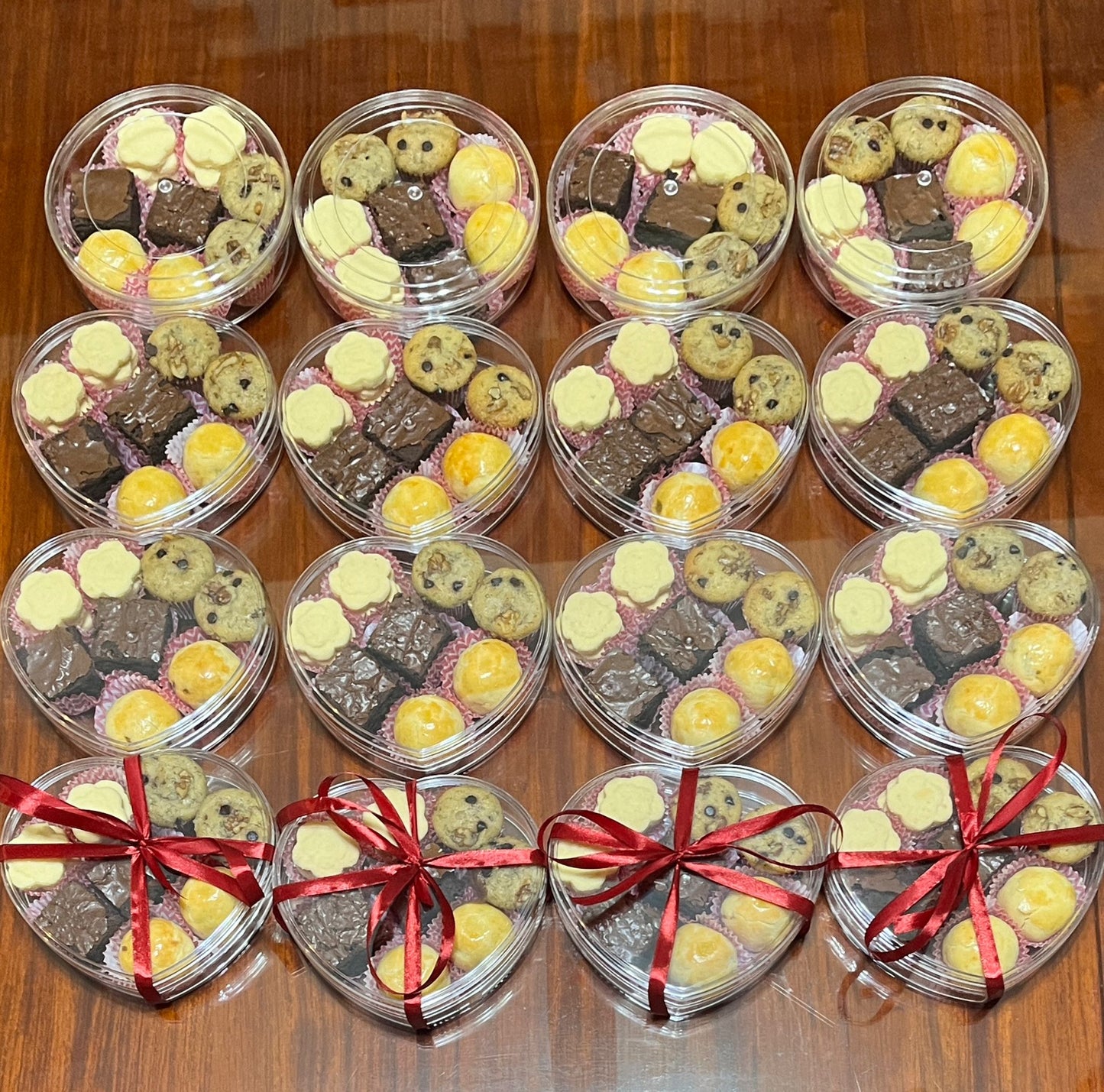 Canapés Gifting Box