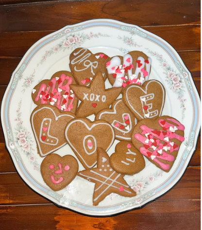 Heart-shaped Gingerbread/Chocolate Cookie Sets