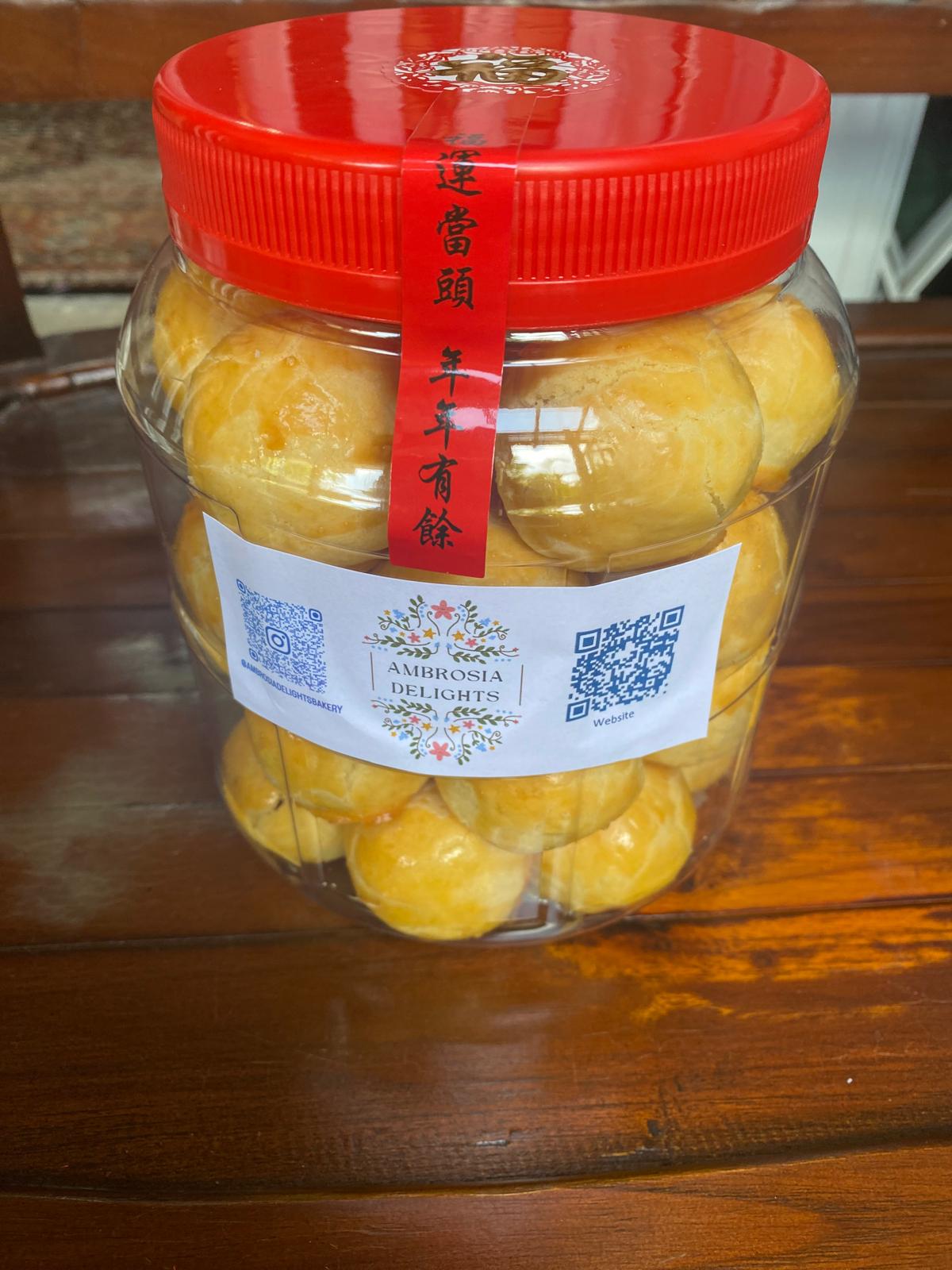 CNY Golden Prosperity Peranakan Pineapple XL Ball Treasures