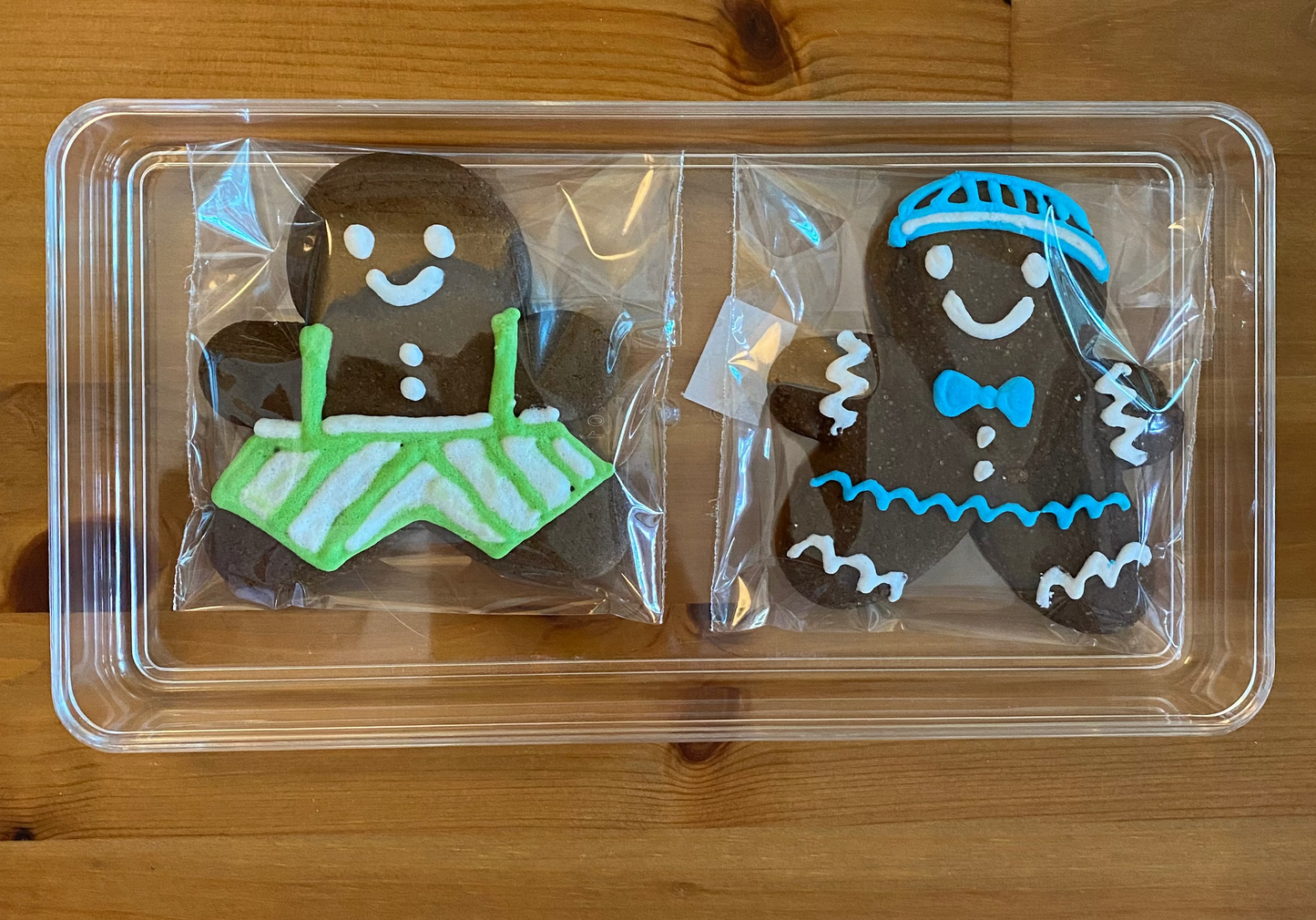 Big Gingerbread Boy and Girl Cookie Sets